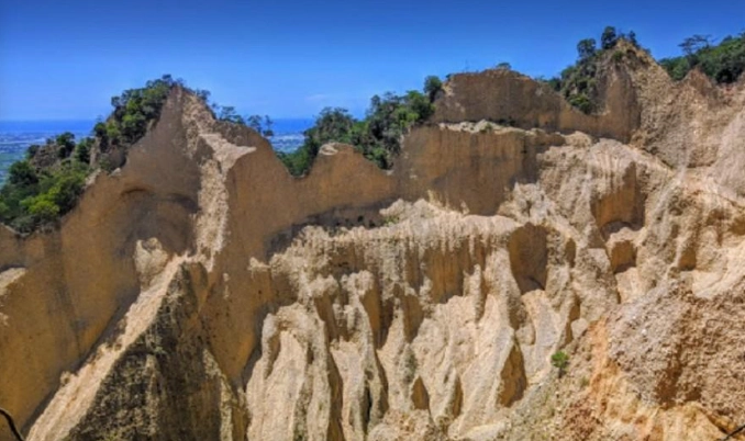 火炎山一日遊攻略：交通、步道路線、必看景點懶人包