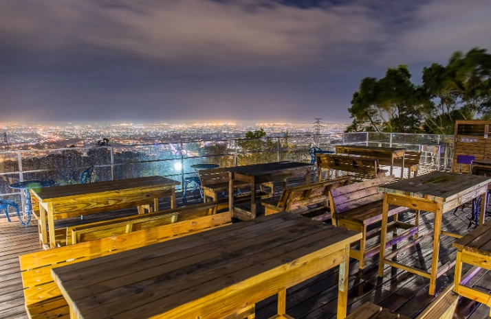 台中夜景咖啡廳