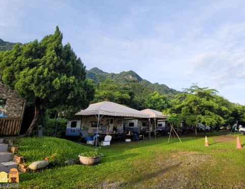 日青露營區