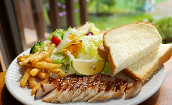 嘉義美食400公尺內