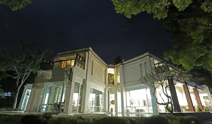 八角隱士莊園 交通