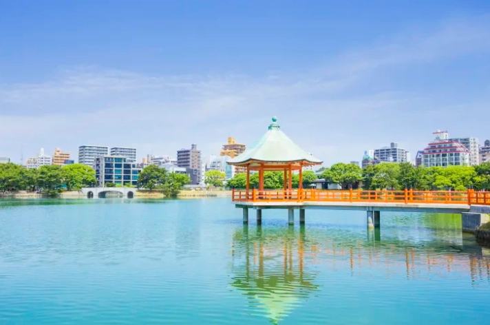 福岡大濠公園美術館