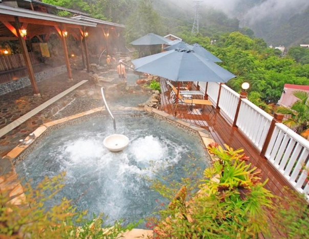 谷關溫泉大眾池