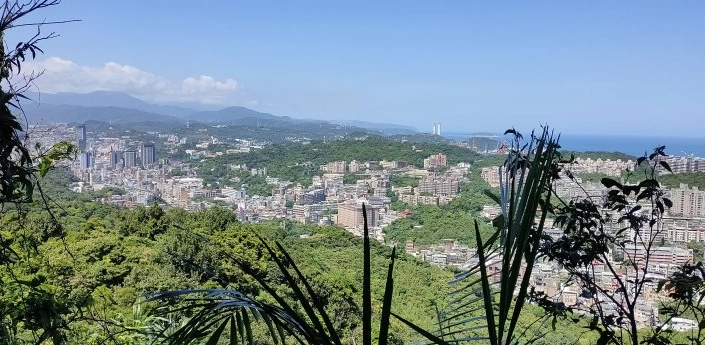 月眉山基隆夜景