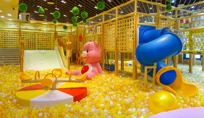 台中室內遊樂場小孩