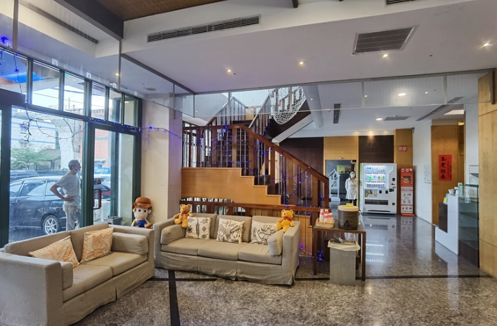 萬里泡湯休息3小時