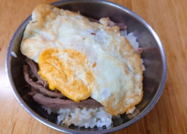 西湖市場美食推薦