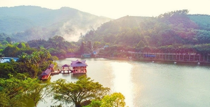 西湖渡假村住宿