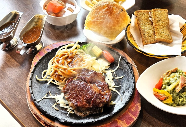 台南牛排自助吧