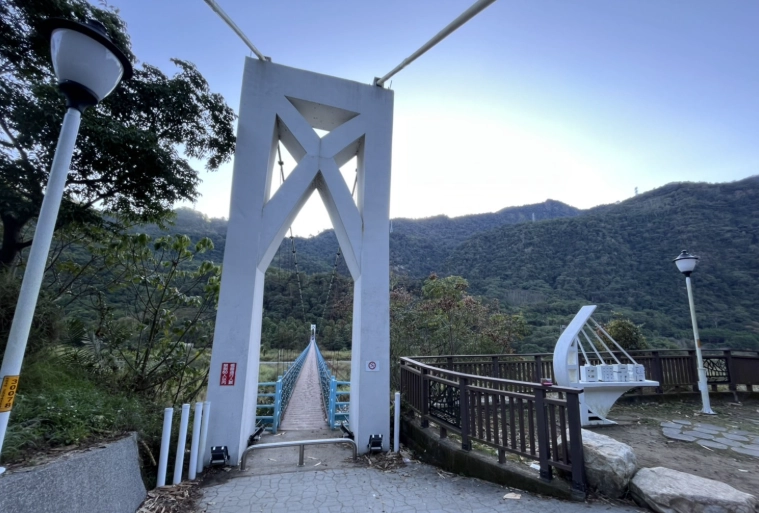 谷關溫泉泡湯 谷關溫泉泡湯