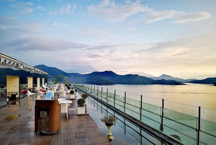 台灣全包式住宿