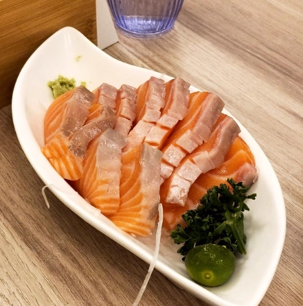 金山漁港生魚片