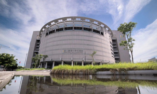 情侶約會室內景點