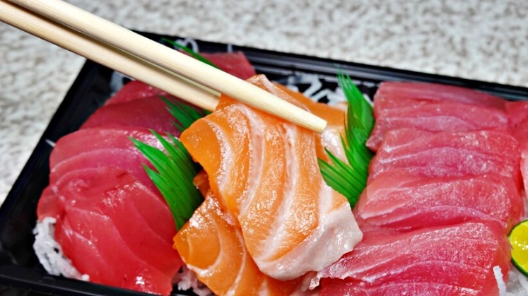 金山漁港生魚片