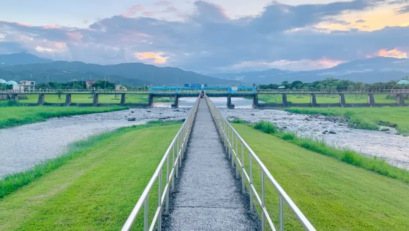 宜蘭溪邊旅遊 宜蘭溪邊旅遊