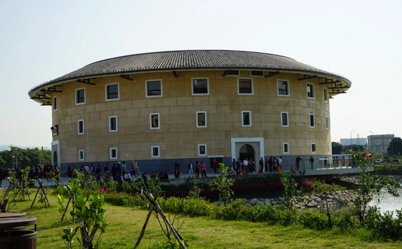 苗栗火車站景點