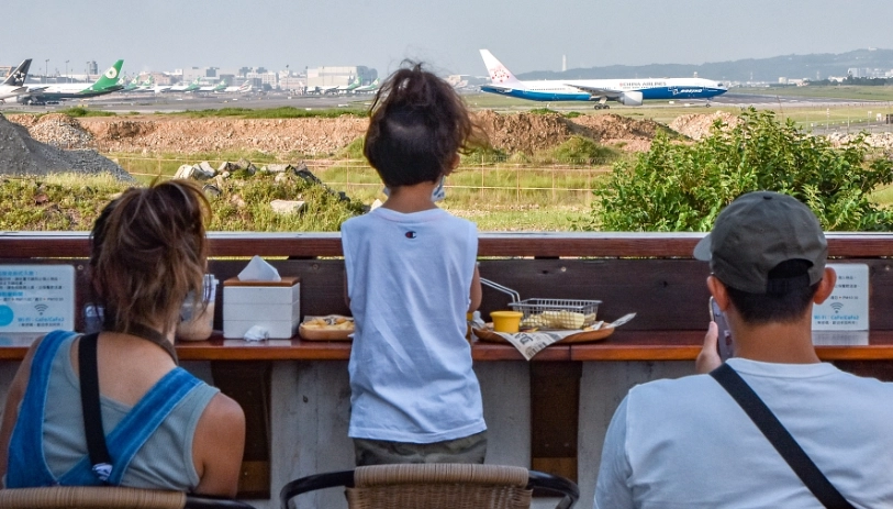 桃園看飛機咖啡廳