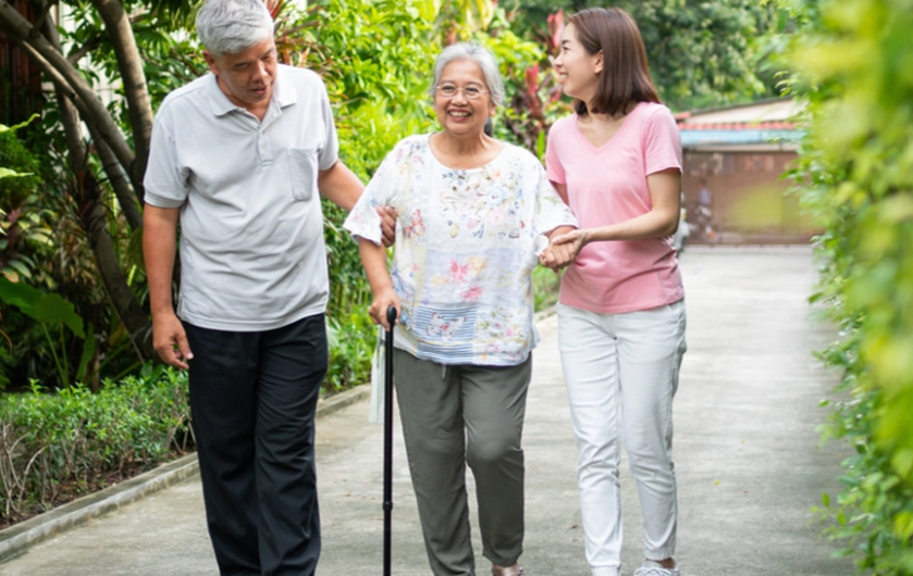 行動不便老人旅遊苗栗
