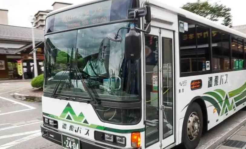 下呂到高山交通