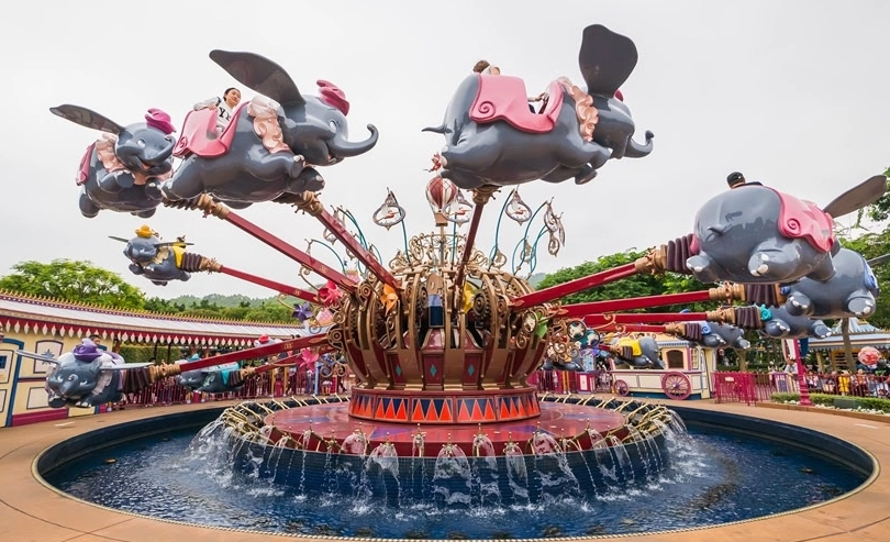 香港迪士尼必玩設施全攻略：從刺激到溫馨，一篇搞定行程規劃