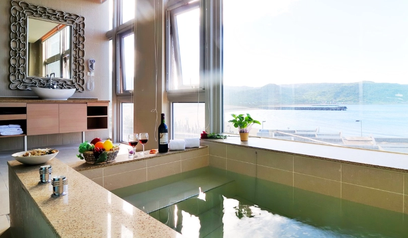 金山溫泉湯屋 金山溫泉湯屋