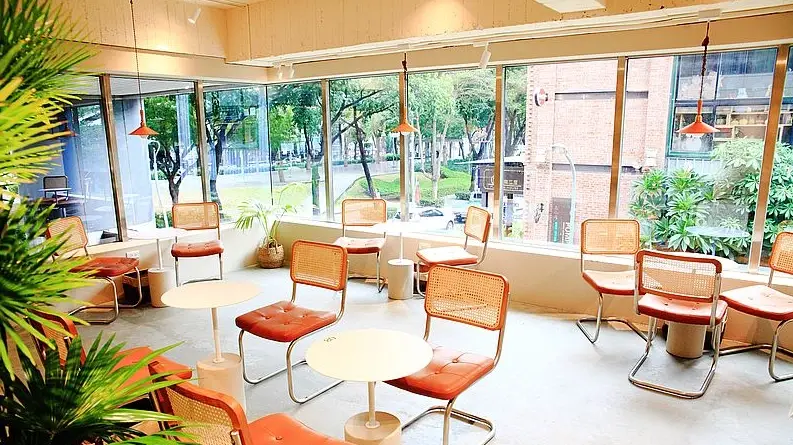 勤美綠園道咖啡廳