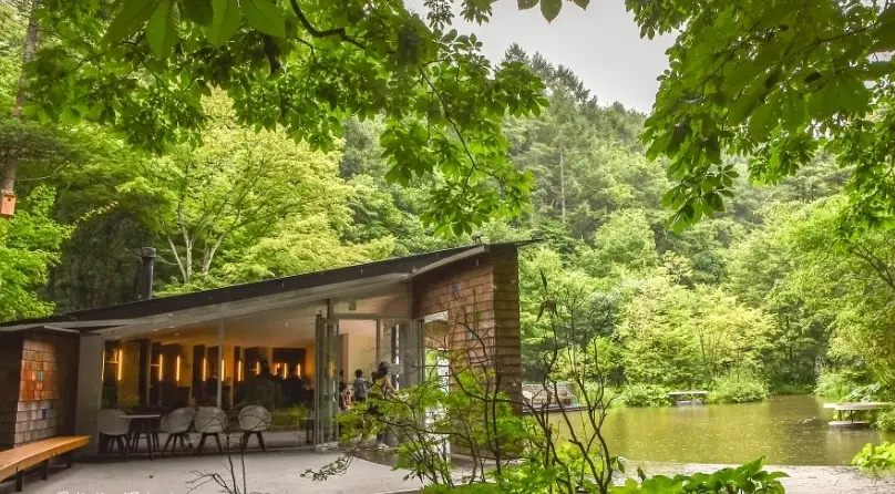 山中咖啡廳推薦