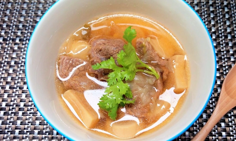 洋蔥牛肉湯做法 洋蔥牛肉湯做法