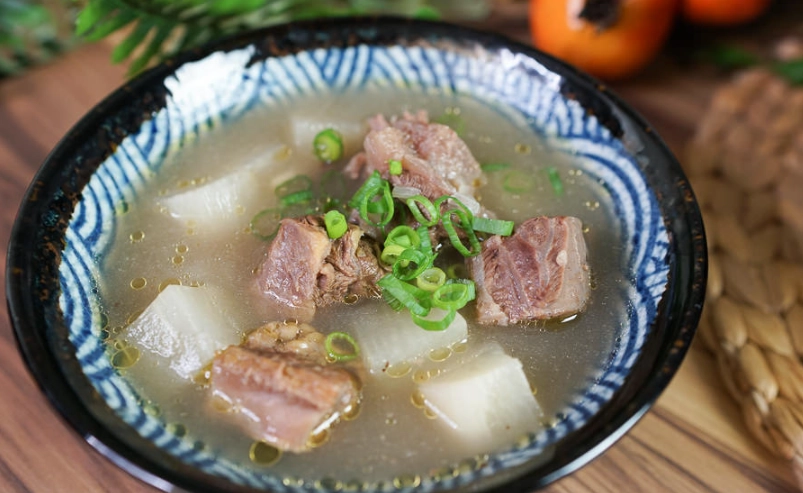 洋蔥牛肉湯做法 洋蔥牛肉湯做法