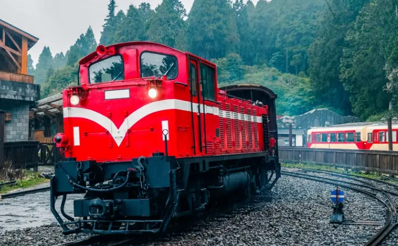 阿里山小火車 阿里山小火車