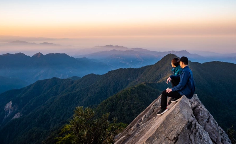 鳶嘴稍來縱走路線 鳶嘴稍來縱走路線
