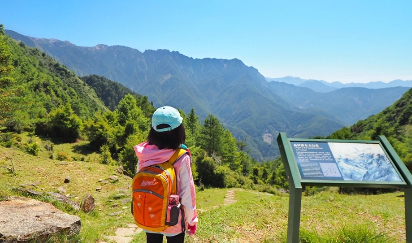 塔塔加鞍部 塔塔加鞍部