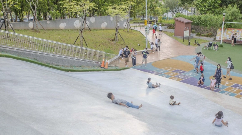 星光溜滑梯體驗