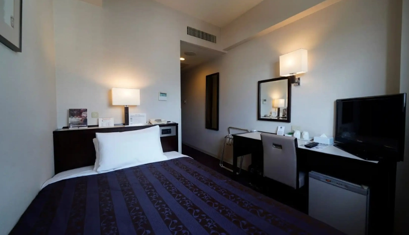 名古屋一泊二食