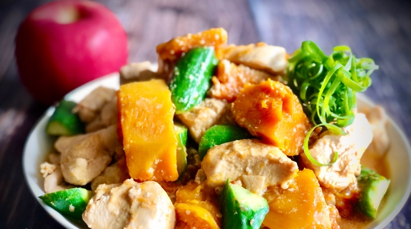 南瓜炒雞胸肉食譜：低卡高蛋白的簡易家常菜