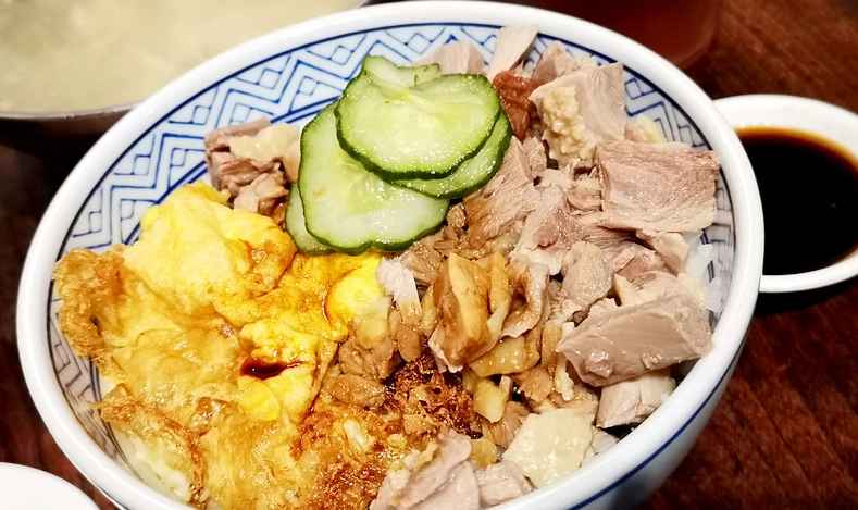 點一碗銷魂鴨肉飯新莊