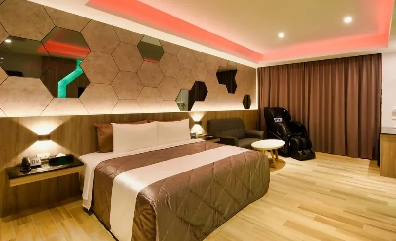 三重情侶休息 三重情侶休息