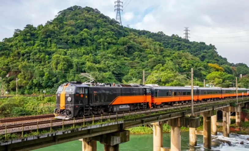 台灣觀光列車