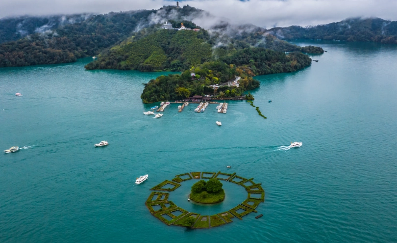 雄獅旅遊日月潭