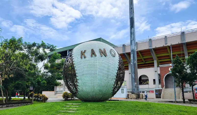 嘉義KANO雕像