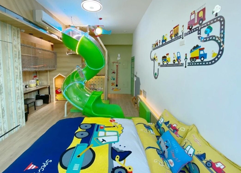 溜滑梯汽車旅館