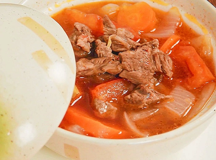 番茄炖牛肉