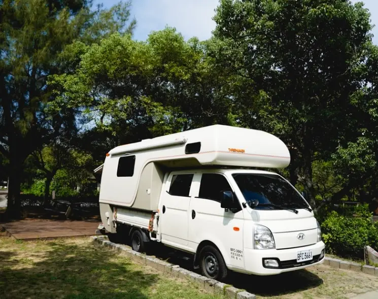 北海岸露營車景點