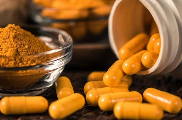 薑黃素劑量
