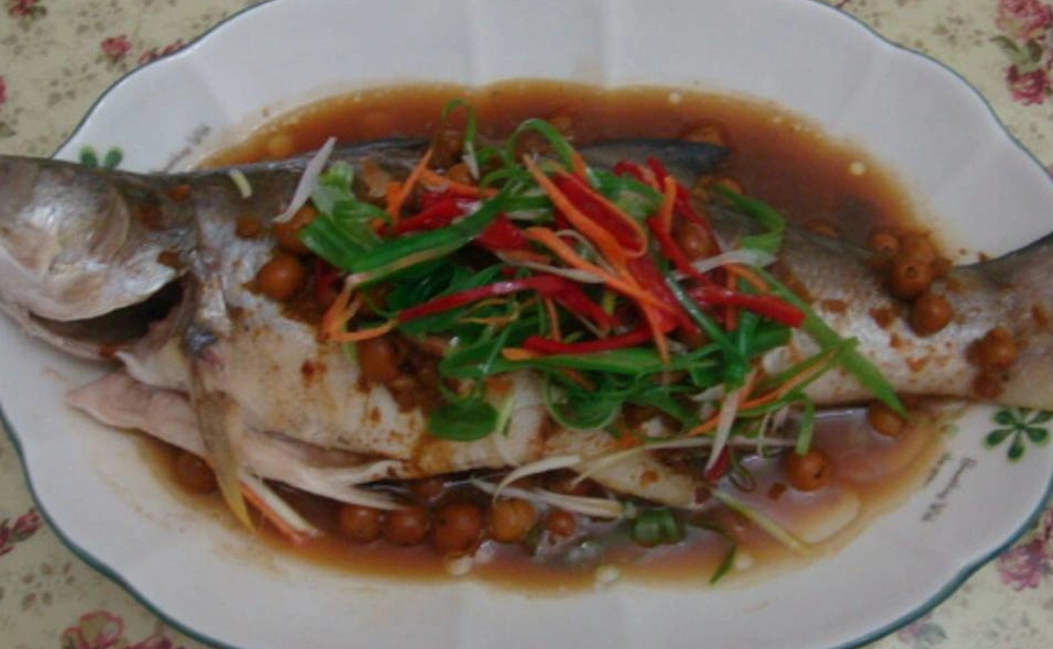 破布子蒸魚餐廳