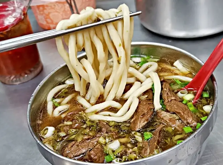 忠孝復興sogo美食地圖：在地人帶路，告別迷路與踩雷