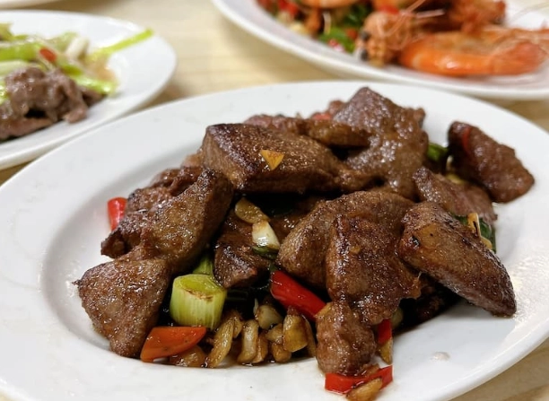 高鐵站附近美食