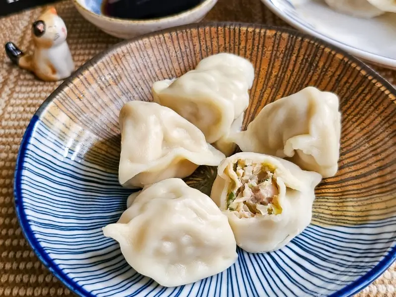冷凍水餃熱量比較