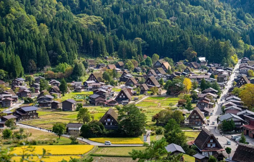 名古屋到合掌村自駕