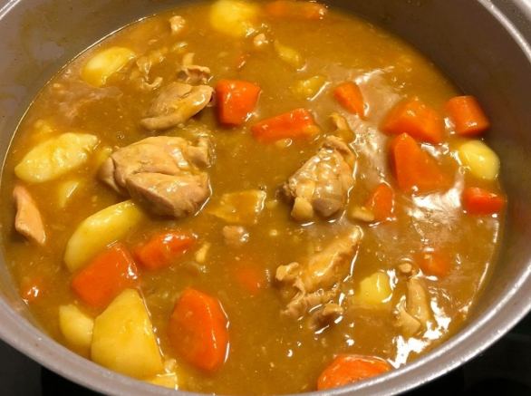 咖哩雞：靈魂食材解析×關鍵技巧×失敗全記錄